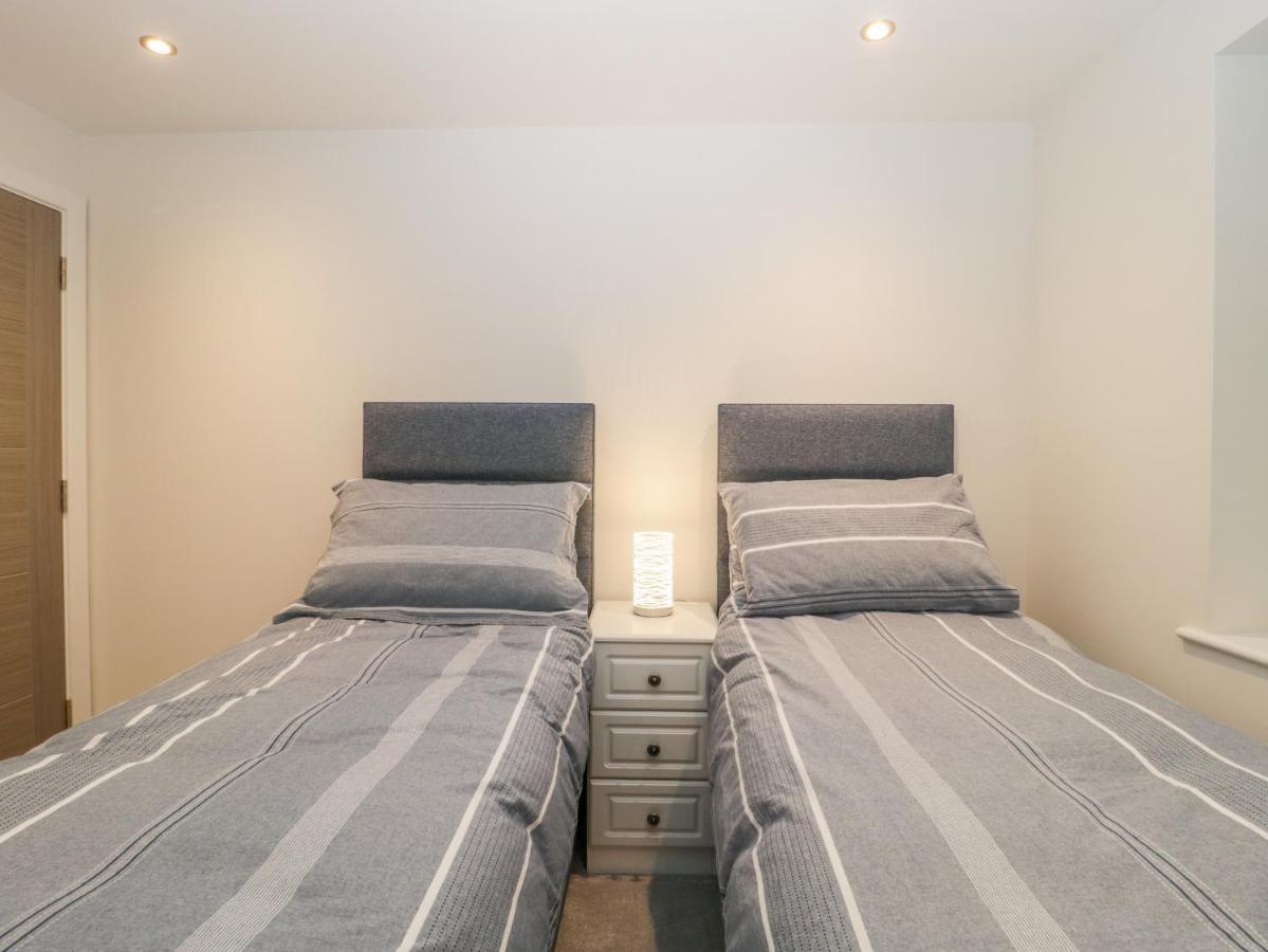 Ferienwohnung Flat 2, 38 Preston Road Weymouth Exterior foto